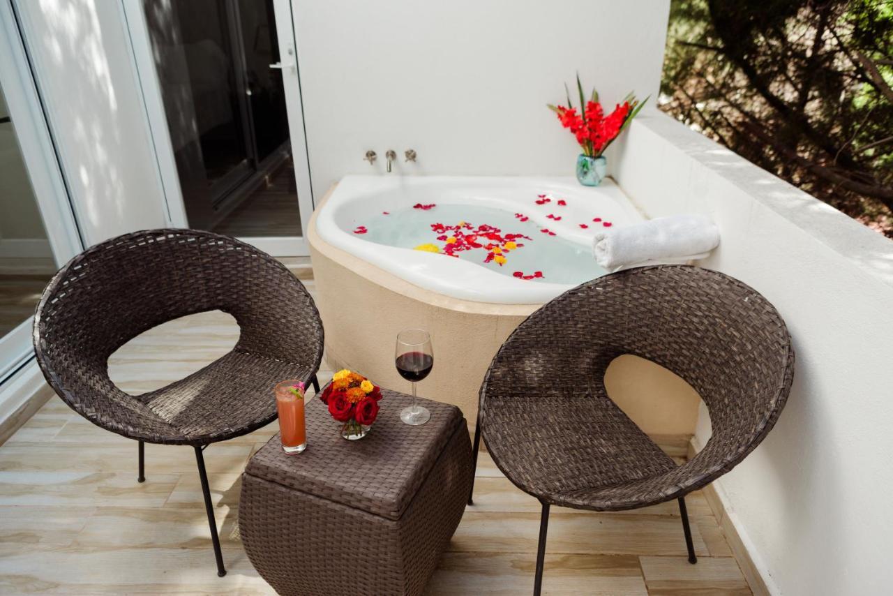 Lila Hotel Atotonilco  エクステリア 写真