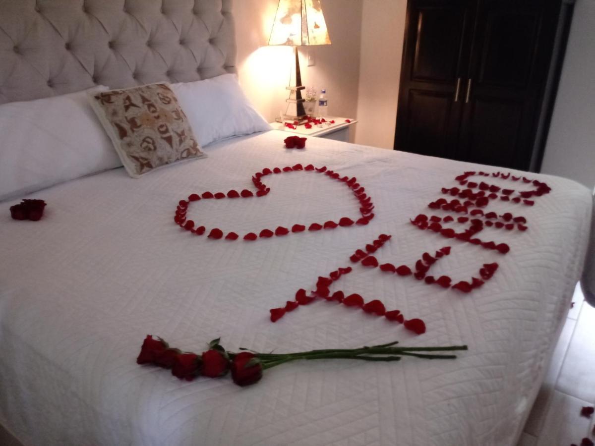 Lila Hotel Atotonilco  エクステリア 写真